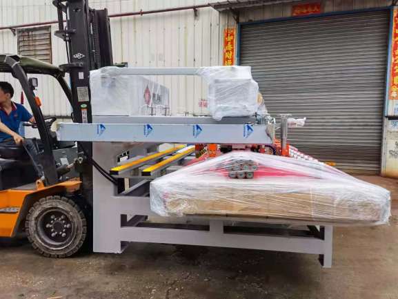 全自動2400型巖板數控三刀切割機